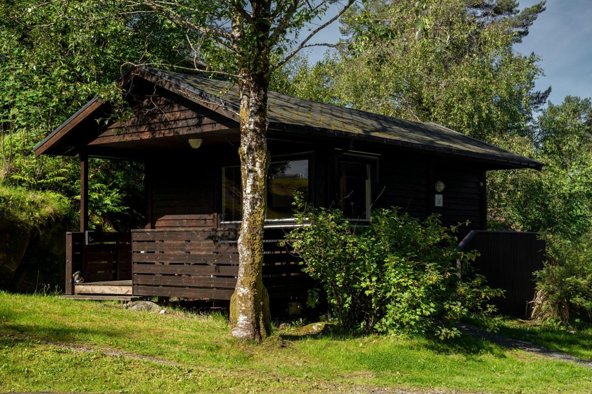 Krokane Camping Floro Exterior photo