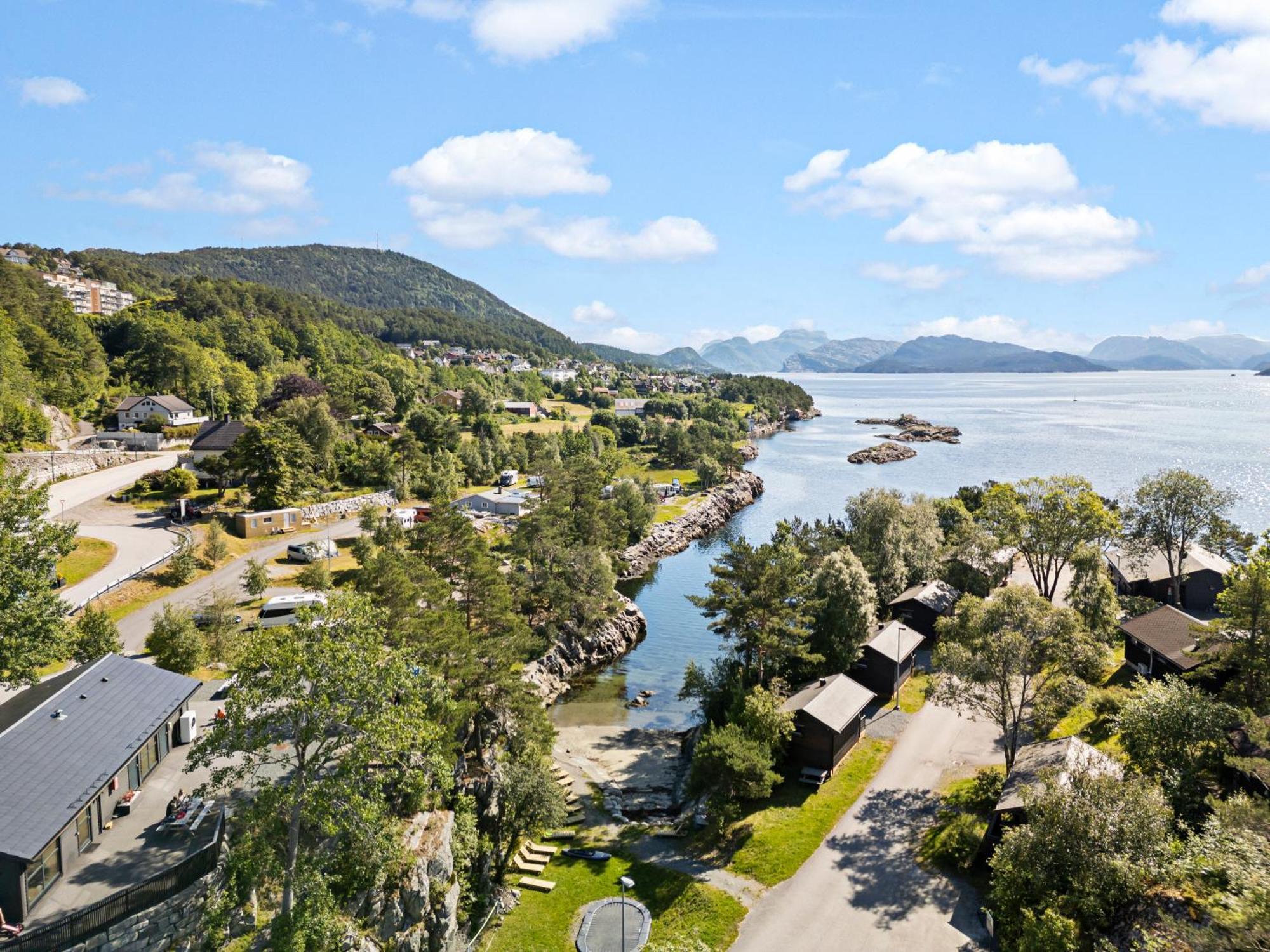 Krokane Camping Floro Exterior photo